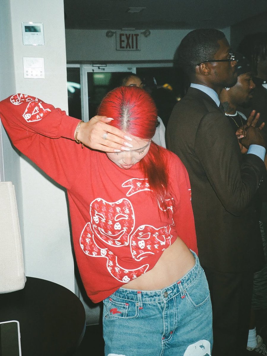 NinaDaddyUpdate's tweet photo. Pictures of Nina Lin taken at a listening party in NYC last week 🔥 https://t.co/gdVxpEdJAQ