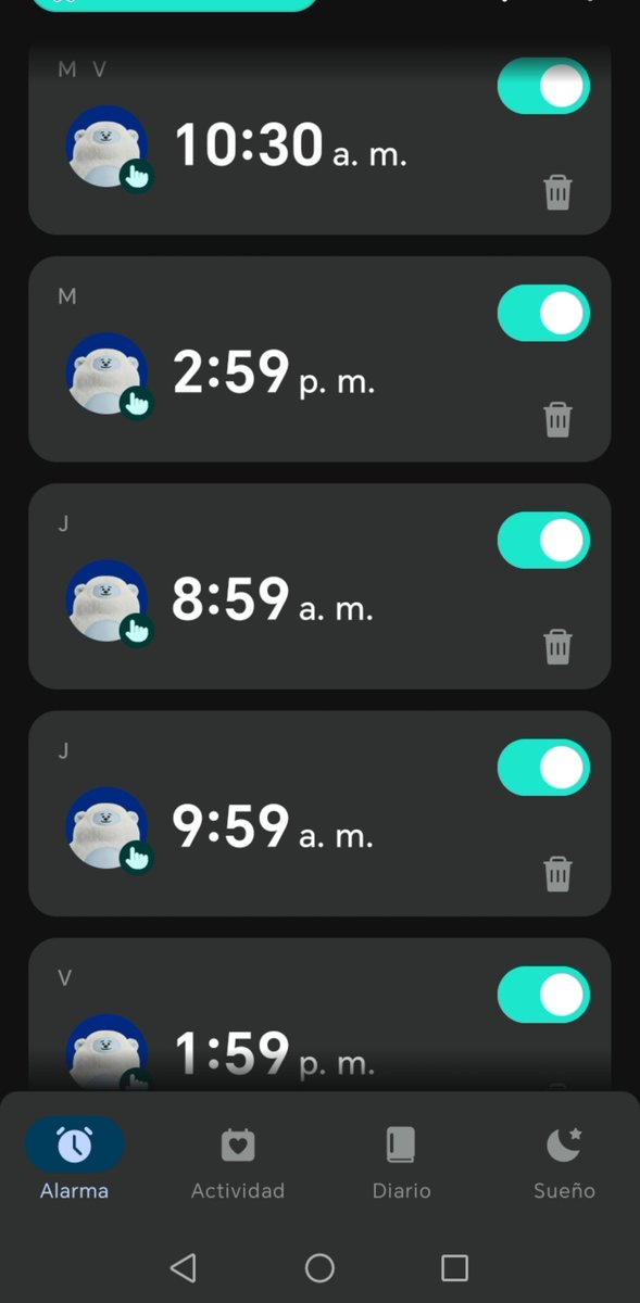dulcelirioz's tweet photo. las mil alarmas k tengo k poner para ir a mis klases pq no tengo percepción del tiempo https://t.co/8pbN4PfpC6