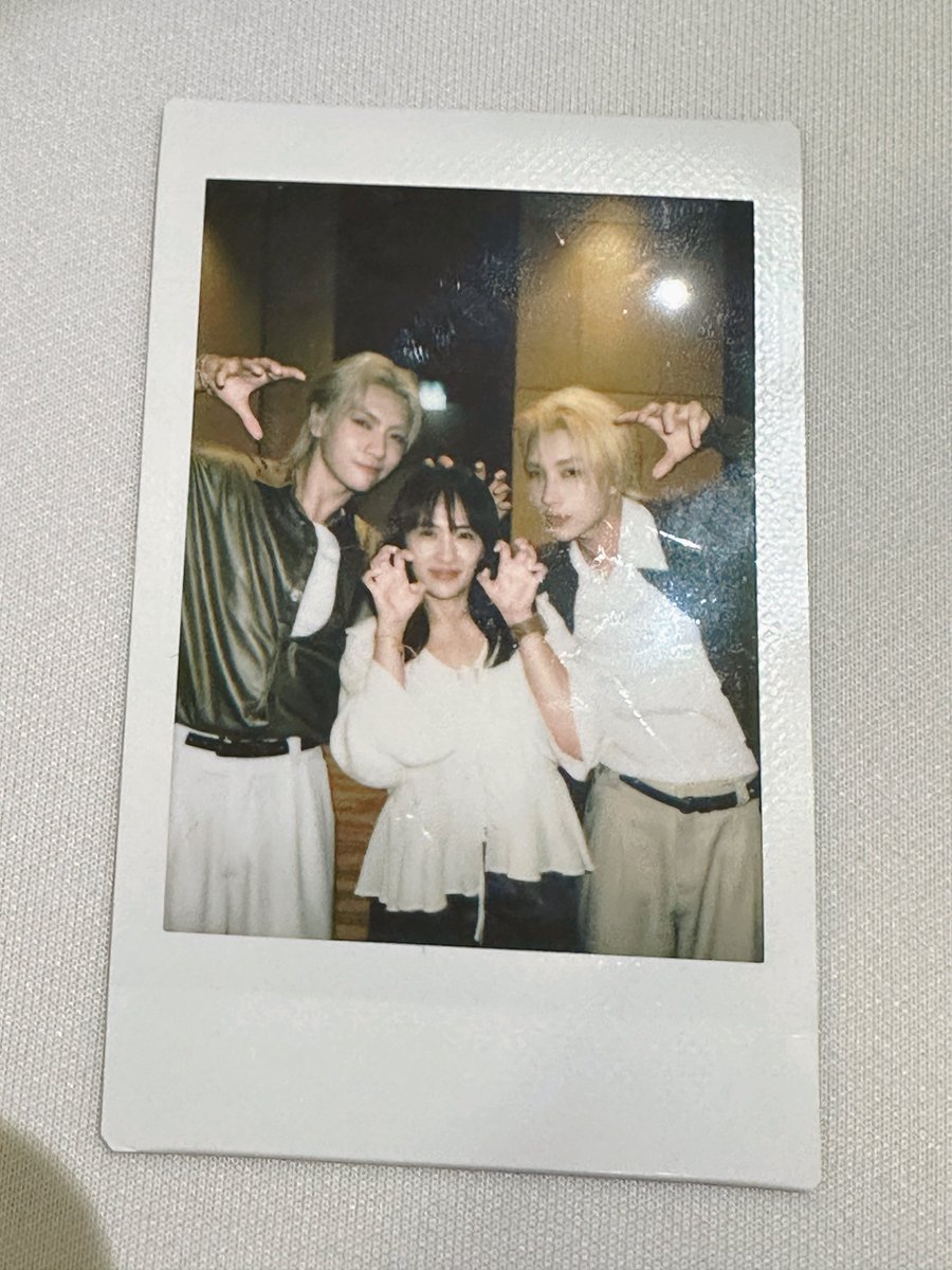 smallyuh's tweet photo. 金色記憶球🫶

BN DESTINY IN CHAINGMAI
#BossNoeulCNXFanTrip
#BossNoeul 
#Bosschaikamon #Noeulnuttarat https://t.co/RntAfD1XVj