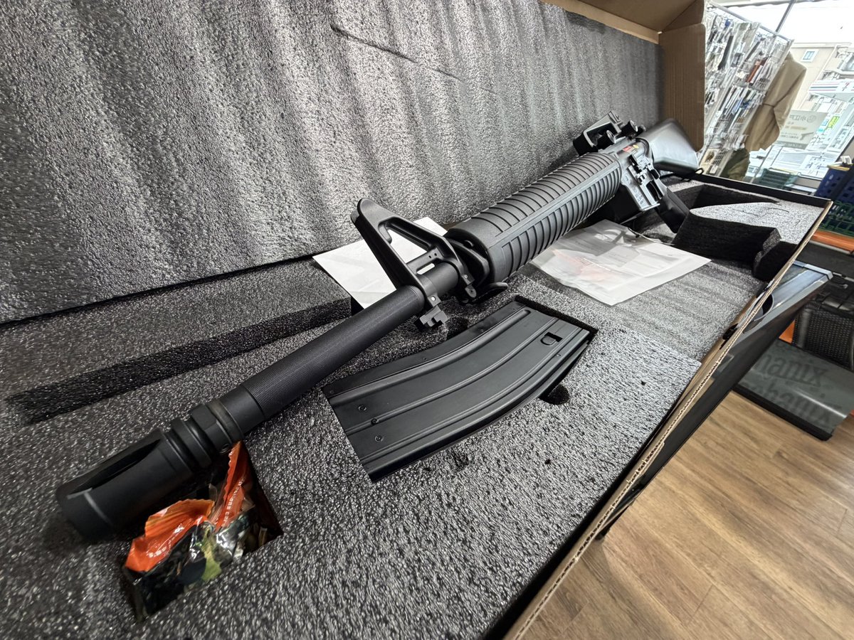 coedo8080's tweet photo. こんにちは！
ゴールデンイーグルのM16A2を買取させていただきました！

こちら外装はかなり綺麗！ですが……マガジンにガス漏れ有……

こちら店頭に出しておりますので是非皆様遊びに来てください！
フル装備のスタッフが迎え撃ちます！ https://t.co/z3pzaey8om