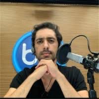 c0lombiaderecha's tweet photo. Señores @BluRadioCo, su audiencia solicita que el gran periodista @SebastianNohra sea mantenido en la emisora. https://t.co/WIaHO6g0rd