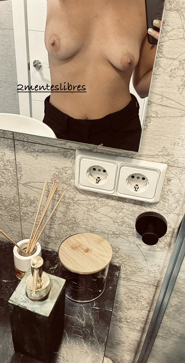 2Menteslibres's tweet photo. Aquí tenéis nuestro primer #Martesdetetas https://t.co/UN5XRfjOJ9
