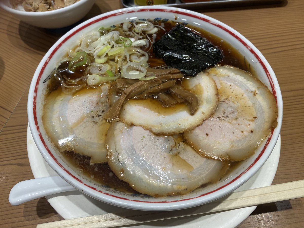 nikaidoyu04's tweet photo. 美味しかったです🍜 https://t.co/58jW3EMSyE