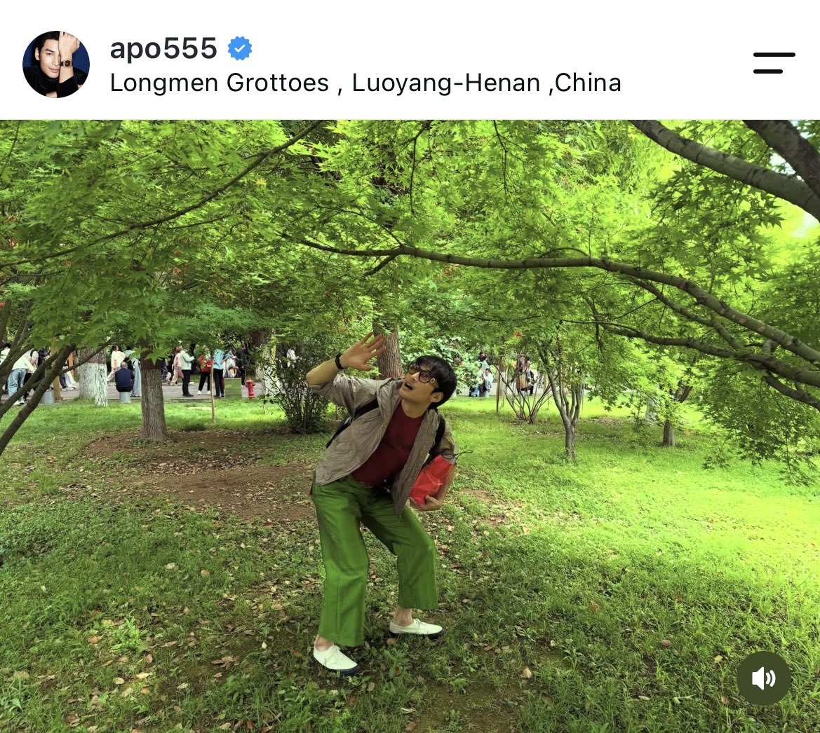 ApoNattawinofc's tweet photo. IG: apo555 update
>> https://t.co/glSGpRaEJo 

อากาศดีๆ ที่ Longmen Grottoes ค้าบ^^ 
@Nnattawin1 #ApoNattawin https://t.co/uGH12gxX1y
