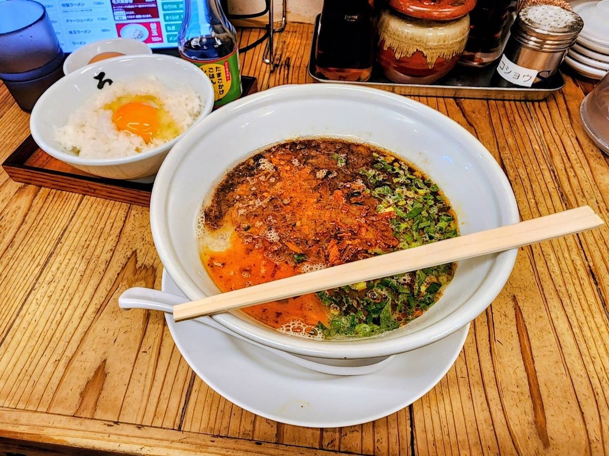 kami104's tweet photo. 福岡の辛い麺5。夏限定から、オールシーズンOKだけど、いま無性に食べたい私的5選の辛シビな麺々。残暑を乗り切りましょう
https://t.co/ZjCjQ7AsqZ https://t.co/Hbcvtxrfq8