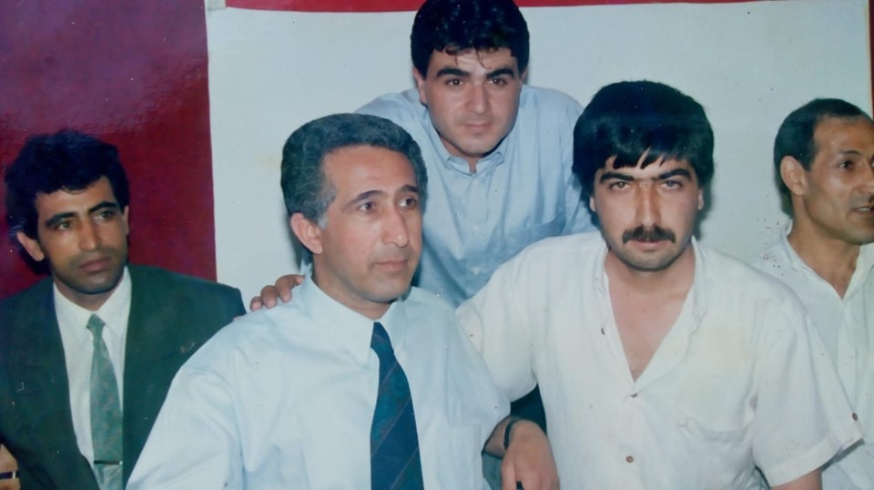 berwarnews's tweet photo. 🔴From local activism to his 1977 electoral victory and years in prison, Zana’s career closely mirrors key turning points in modern Kurdish political history.
🔗Full biography, profile box & timeline: 👇🏿👇🏿
#MehdiZana #Amed #Kurdistan
https://t.co/HETTblzVWG https://t.co/1aux8hgFM8