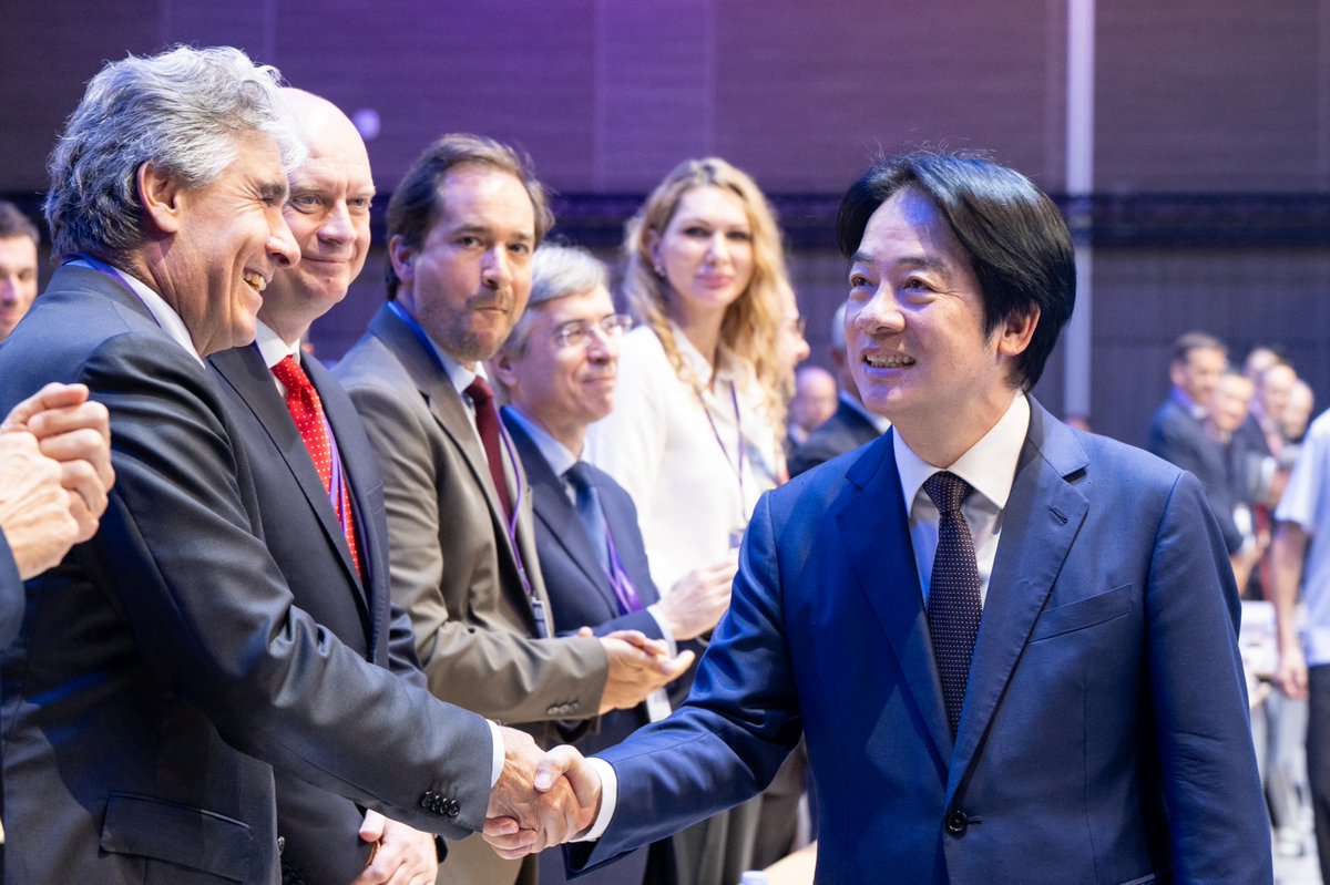 ChingteLai's tweet photo. It’s a pleasure to join our friends at the EU Investment Forum today. Building on #Taiwan's thriving economic ties with #Europe, we look forward to combining our advantages in tech &amp; beyond to shape a global semiconductor ecosystem that is more secure, diverse &amp; resilient. https://t.co/2oBoRGUY5e