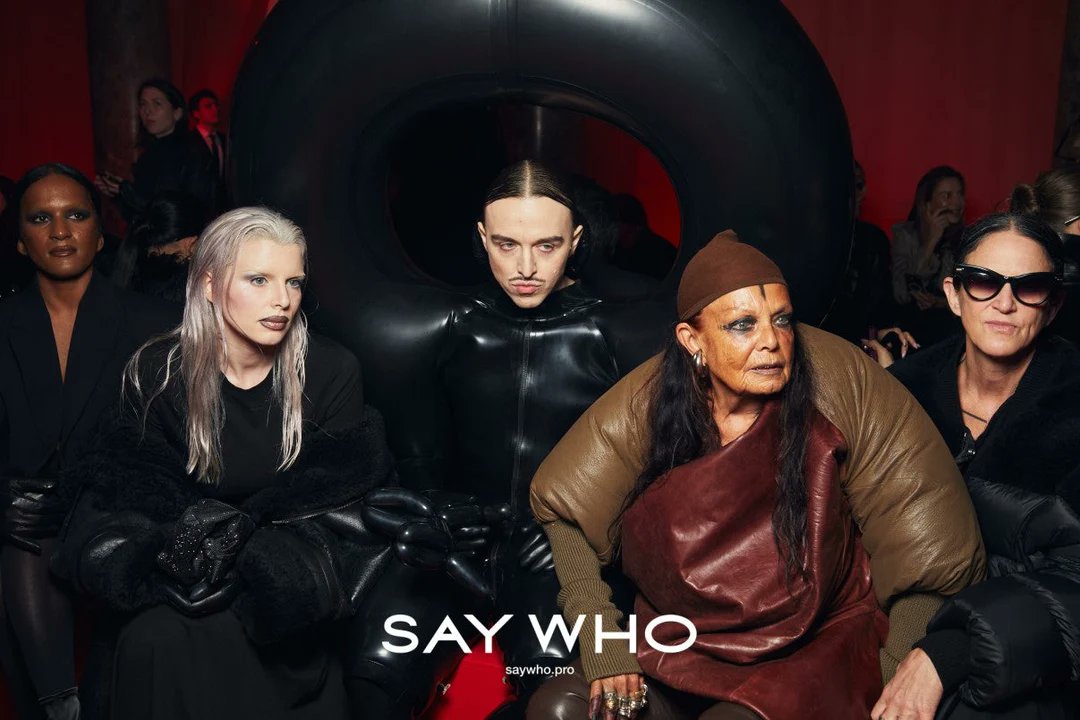 harri_store's tweet photo. Tommy Cash in custom HARRI London at Paris Fashion Week.

The full story is now in the Journal.

https://t.co/5RwlD6gDmo

#BespokeFashion #SculpturalFashion https://t.co/qcWlxHsO1j