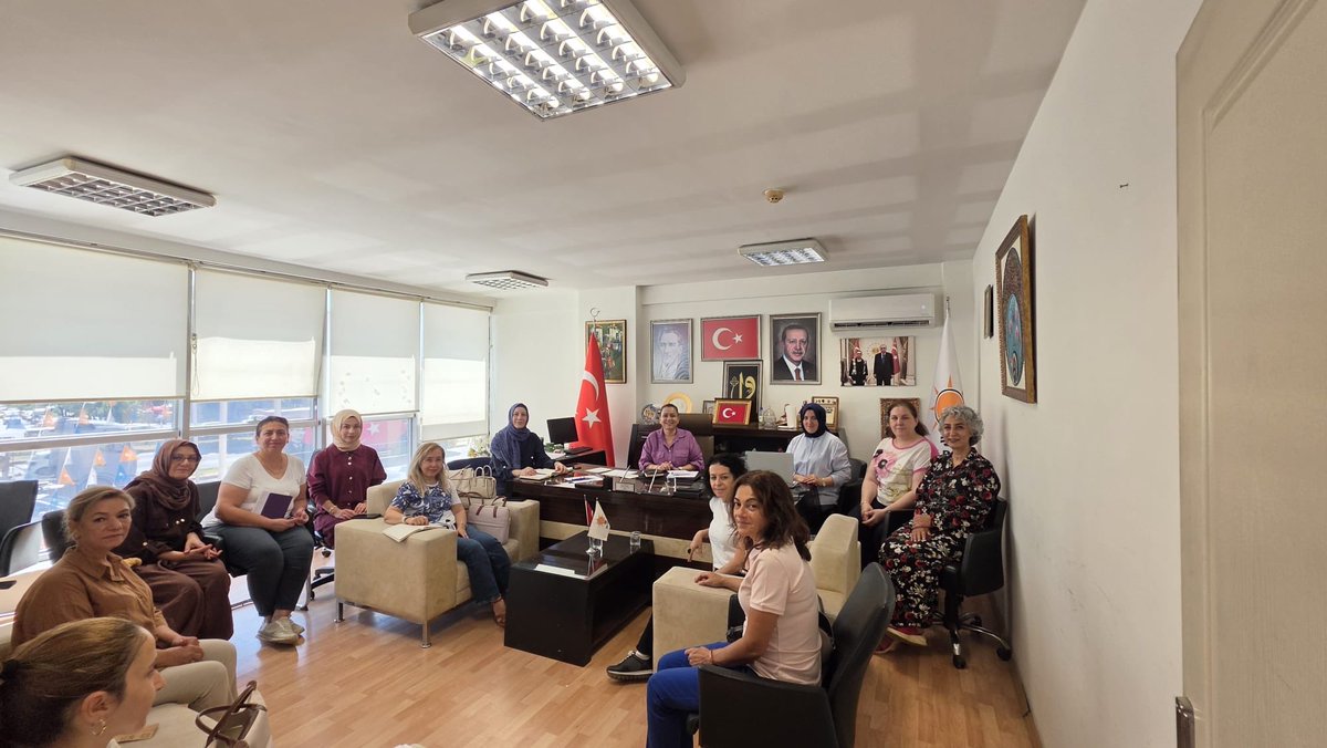 akkadinantalya's tweet photo. 📍 Antalya İl Başkanlığı

Haftalık olağan Yürütme Kurulu Toplantımızı gerçekleştirdik.

İlk günkü aşkla, aynı heyecan ve kararlılıkla çalışmalarımıza devam ediyoruz. 🇹🇷 https://t.co/G4dlnV85uW