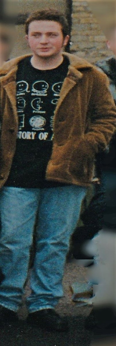missingpeople's tweet photo. Today marks the 28th missing anniversary of Sean Ryan's disappearance.

Sean, aged 17 at the time, was last seen in #Downpatrick, #CountyDown in #Ireland on 1st September 1998. Further sightings last located him in #CountyClare on 5th September.

Sean's mother has suffered for over two decades, no closer to an answer on her son's whereabouts. She shares this video appeal in hopes that the right person will come forward. Watch Patricia's Missing Pieces video here: https://t.co/e43gg8OuVJ

We are thinking of her and Sean's loved ones throughout this time.

#findSeanRyan
https://t.co/EnzKFh16Cc

NOTE: The second photo is an age-progressed image to show how Sean may look in his 40s.