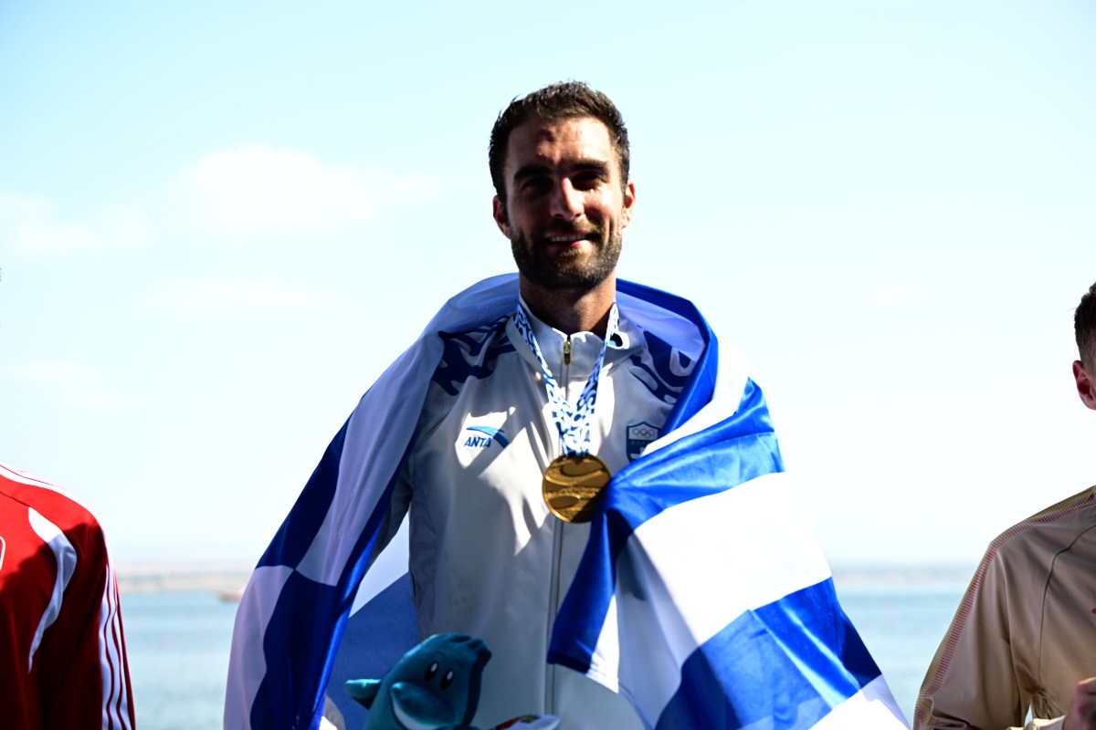 HellenicOlympic's tweet photo. 🥇Τέσσερα χρυσά από τέσσερις κορυφαίους αθλητές.
👉Στέφανος Ντούσκος, Πέτρος Γκαϊδατζής, Ζωή Φίτσιου και Ευαγγελία Αναστασιάδου ευχαριστούμε!
🚣‍♀️Η ελληνική κωπηλασία συνεχίζει να κρατά ψηλά την ελληνική σημαία 🇬🇷 https://t.co/mTcao27zv1