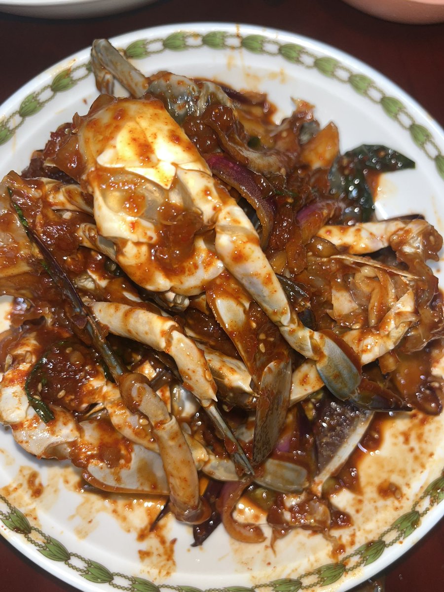 EatingLaw's tweet photo. 📍이모부표 양념게장

정말 맛있어요 하낫두 안 비리고 흰쌀밥이랑 먹으면 쭉쭉 들어감🤤🤤 https://t.co/fsFstyvuYy