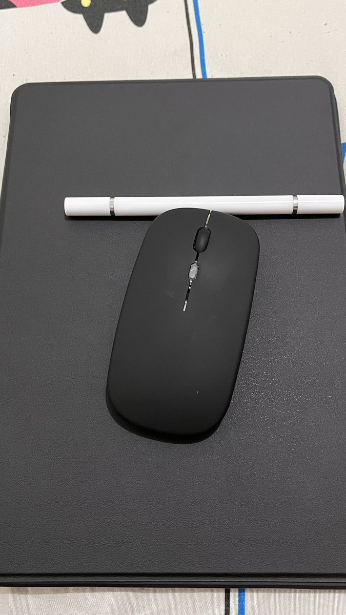 cochonuttlattee's tweet photo. Hello,

#WTS Honor Pad X8b 11.5”inch

Ram 4GB Internal 128GB (Fullset)

Jual BU 

-Baru dipake 2 minggu cuman buat nonton
-Garansi masih ON 1 tahun 
-Include case, keyboard dan stylus pen
-No minus sama sekali

Price? DM

COD JABODETABEK 

#zonauang #zonajajan #tab #tablet #honor https://t.co/EA3F9SL61i