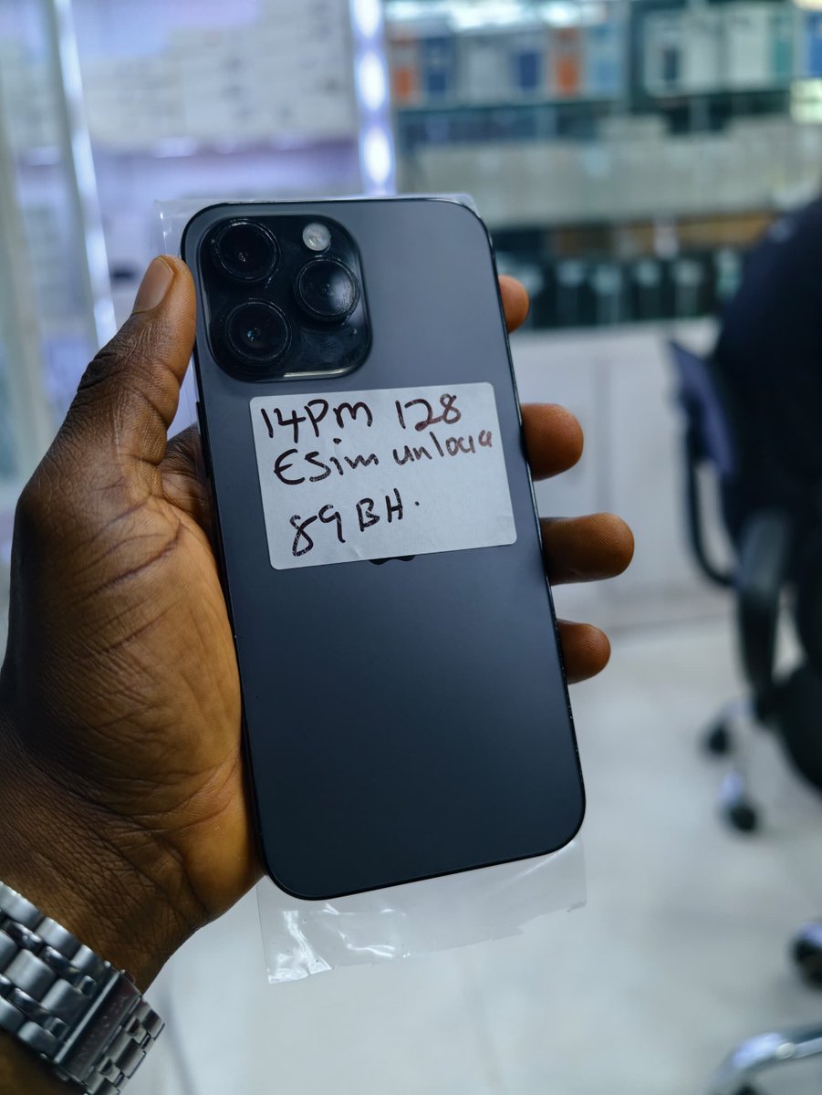 wranoshqs's tweet photo. 🇺🇸14 Pro Max (14pm 128 eSim Unlocked 89BH 

750k

Social Media: @wranoshqs
Whatsapp: +2348085767996
#wranoshqs #wranos #gadget #gadgetspotlight https://t.co/QP56bV6GXh