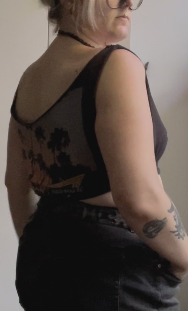 satorasinner's tweet photo. Hiiii I'm a girl of too many names but this one is Satora 
-32
-mom body (breeding material)
-depraved lunatic 
-low life trashy chick (fun)

I'm hot and you can tell https://t.co/hNCyTSLSiq