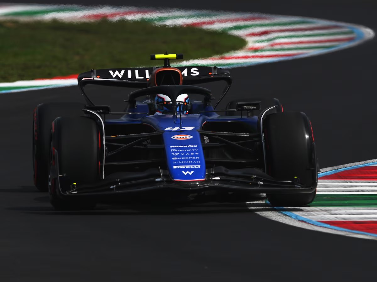 F1BigData's tweet photo. On this day in 2024, Franco Colapinto made his Formula 1 debut with the Williams team in Monza 

2 years later, he arrives at Monza with a contract extension already signed to drive for Alpine in 2027 https://t.co/MCOeSiQ3MA