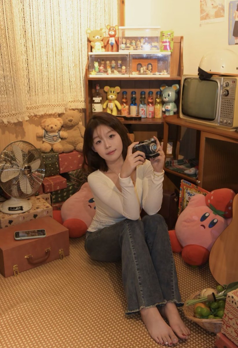 XQym0o's tweet photo. 想给爹足交 想被爹爹舔臭脚☺️ #玉足  #足控 #女大 #踩 #控射#臭脚 https://t.co/OKRzhwUAHJ