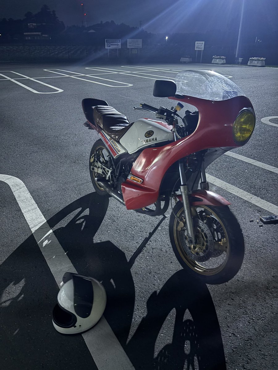 ryo85307325's tweet photo. いや納車してもうすぐ4ヶ月でここまでなるとは😭
めっちゃボロボロで安く買えたけどなかなかお金使った💦
手伝ってくれた人たちに感謝🙏
2スト楽しすぎる🙄 https://t.co/1rUoYEMlJu
