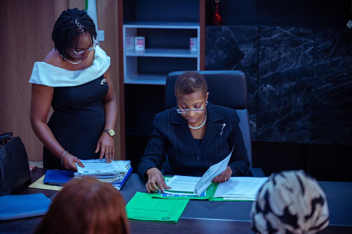 MrsBBold's tweet photo. THE FIRST DAY

There is something profound about walking through the doors of an institution you have just been entrusted to lead. My first day as President of the Nigerian Bar Association began not with ceremony, but with continuity.

Together with my predecessor, Afam Osigwe, SAN, the 32nd President of the NBA, I toured NBA House, where he took me through the National Secretariat and introduced me to members of staff. Then came the farewell and the quiet realisation that the baton had truly changed hands.

I returned to the office, and we began with prayer. Then, we got to work.

An interactive meeting with the staff of the National Secretariat as we begin translating the vision of this administration into action.

My first day in office reminded me of something I have always believed:

Leadership is not the moment you receive the baton. It is what you do with it after you receive it.

Oyinkansola Badejo-Okusanya, SAN, FCIArb
President, Nigerian Bar Association