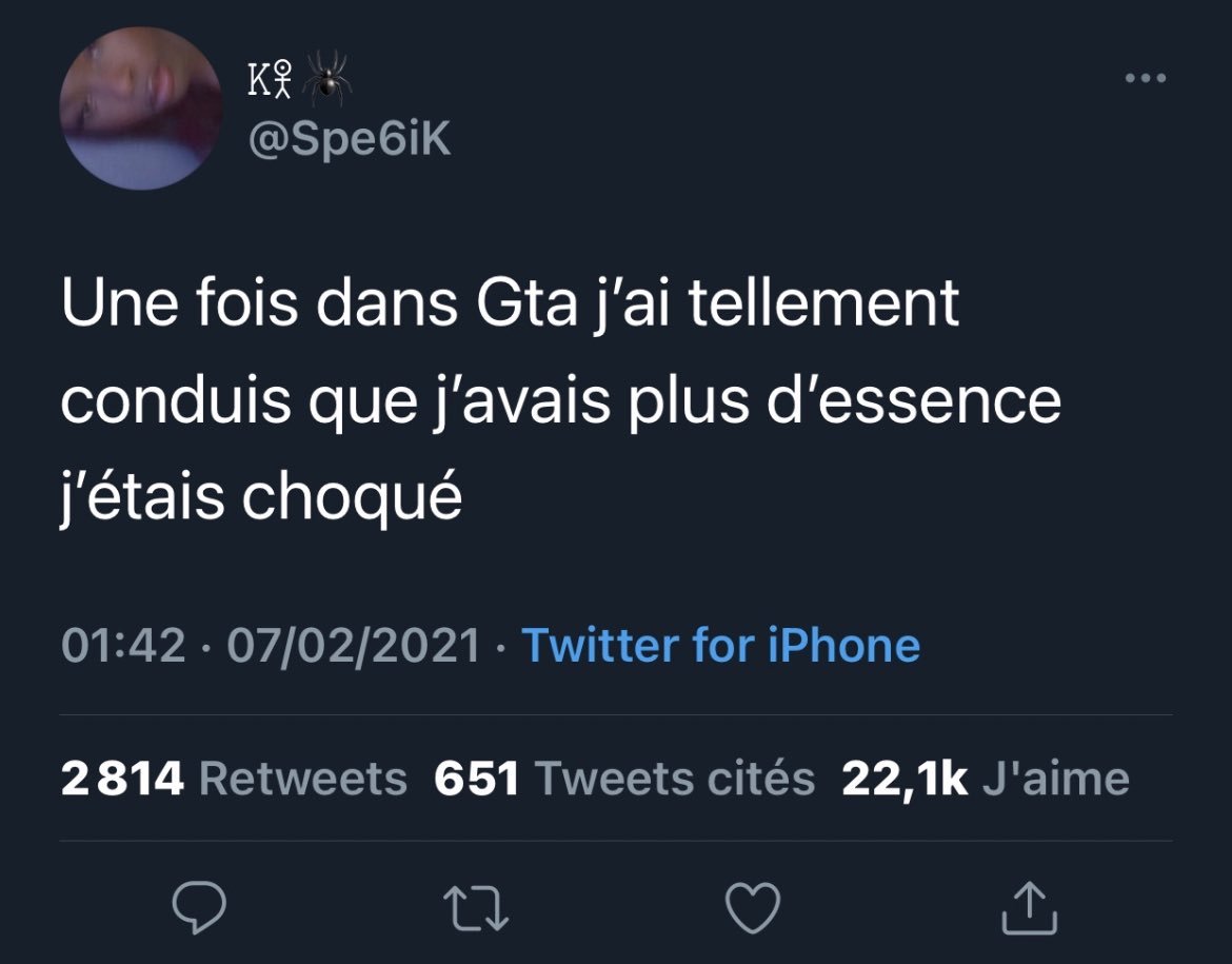 QasimTechhh's tweet photo. Enfaite elle jouait juste à GTA 6 elle https://t.co/T1yesTWyTk