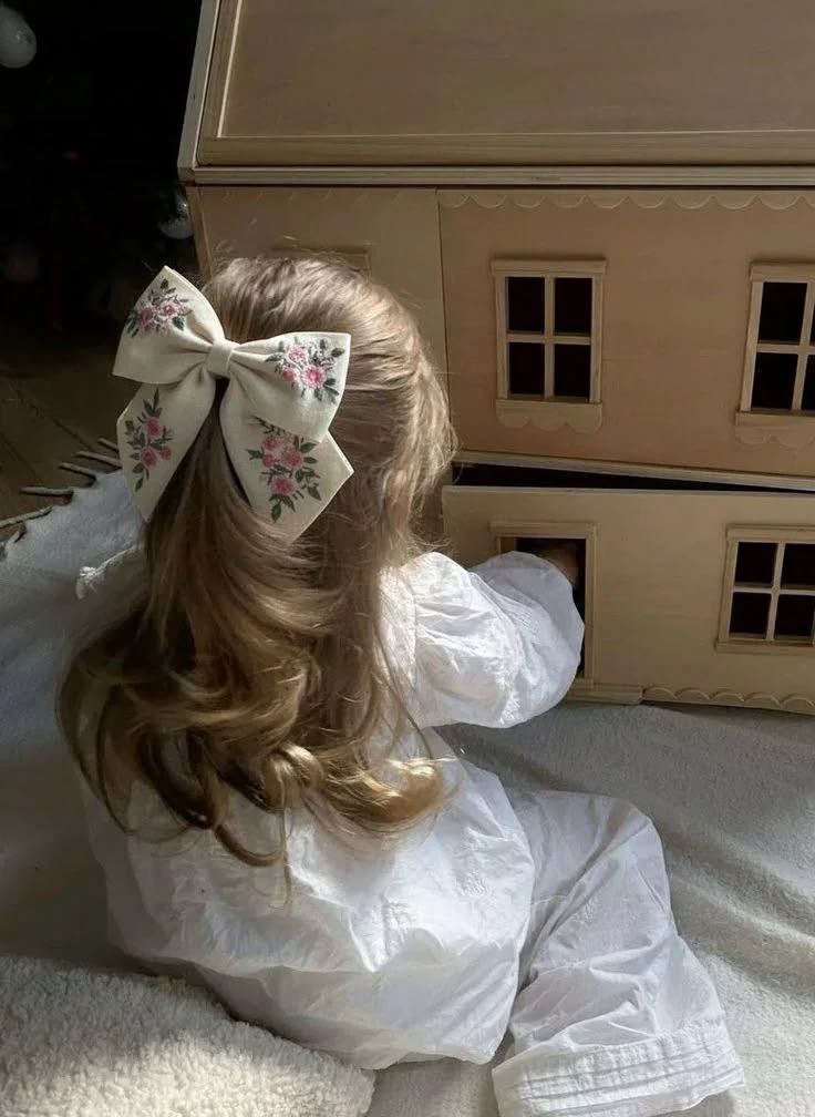 kitabii_'s tweet photo. Kız bebek doğurup onu cicili bicili giydirme hayali 🎀 https://t.co/QPkq9n37xr