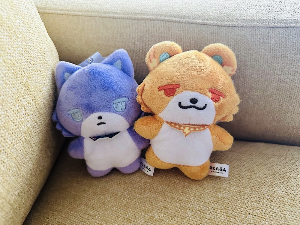 tanakameca's tweet photo. 噂には聞いてたんですけど界隈が怒涛の供給量すぎて捌き方がわからずいま溺れて沖を漂ってます
泳ぎ方がまだわからない https://t.co/ack6W6wHpJ