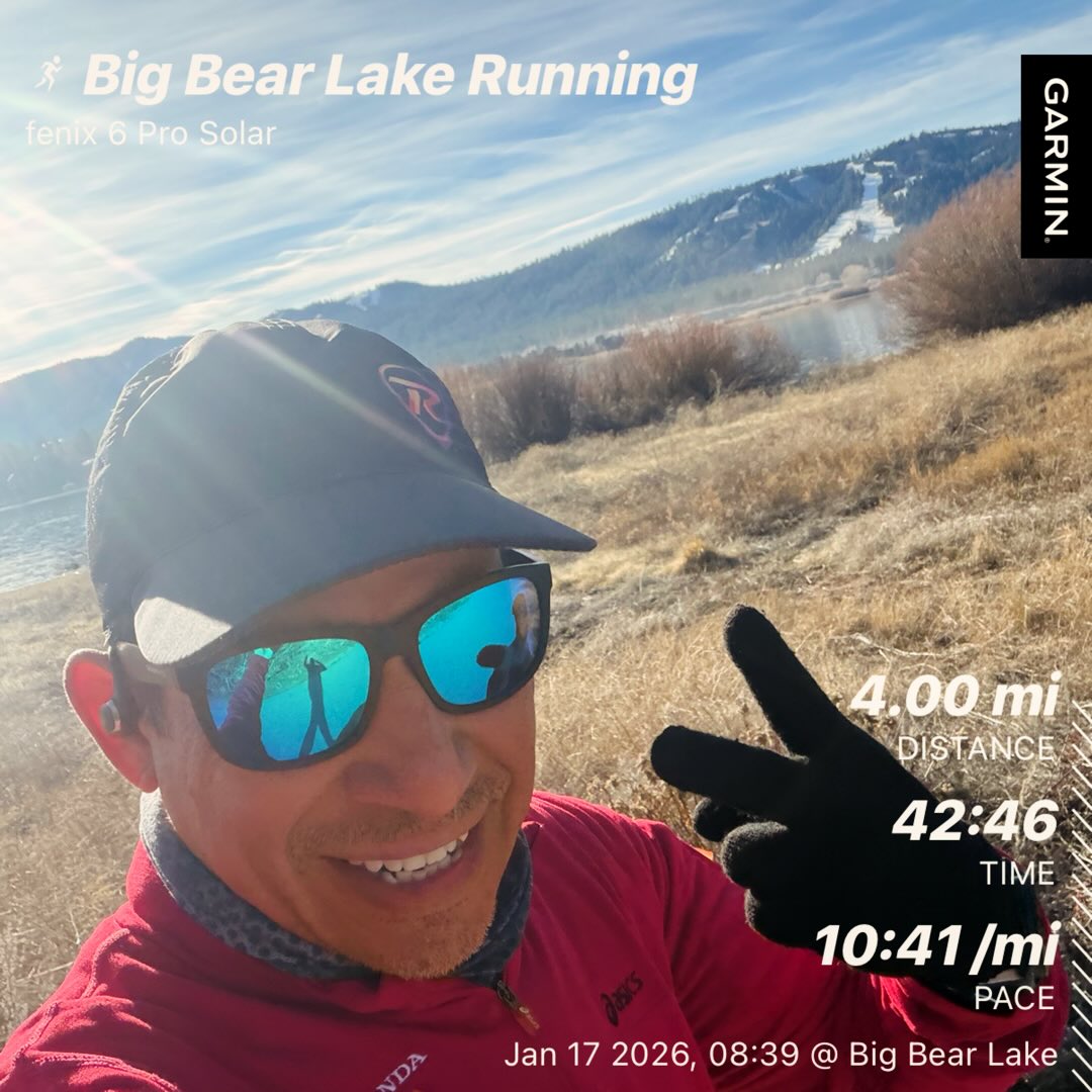 TinishaPoew7k's tweet photo. 4-mile shakeout run in Big Bear before tomorrow’s Rose Bowl Half Marathon. Took it easy by the lake in the cold—about 40°F. See you tomorrow in Pasadena. https://t.co/cxKxKLxfAO