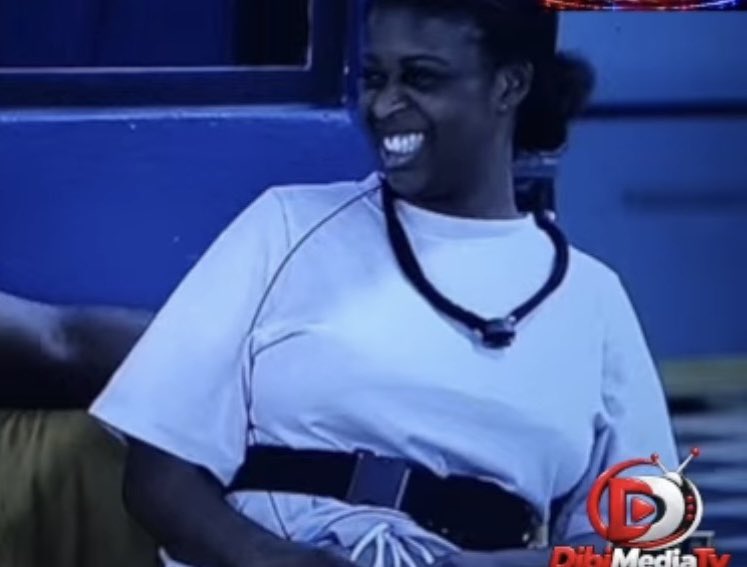 DiamondOgu19871's tweet photo. This shapeless amoeba was flashing her teeth like her life depended on it d other day

The stupid things this girl has been saying lately can seriously tarnish one’s image.

All because the boy no look ur side again. 
Move on nd leave the boy alone 🤮🤮desperate Ex  #BBNaija https://t.co/AQ0FQAW4lO