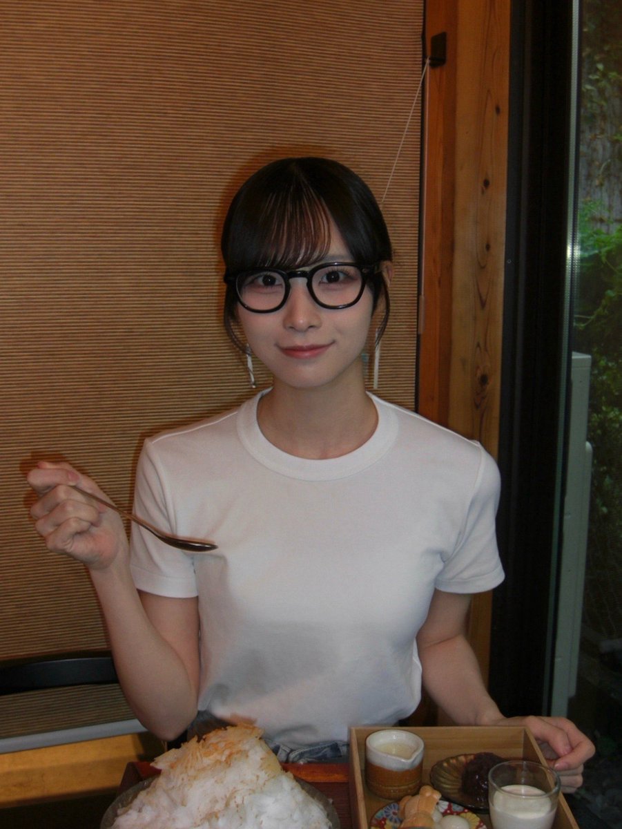 Pf3Ikbeyan2002's tweet photo. 後輩に息抜きとしてカフェのチケットを送ったら一緒��行きたい！と言われてキュンとした
https://t.co/mxXM6xgGuC https://t.co/0fFDNapPwM