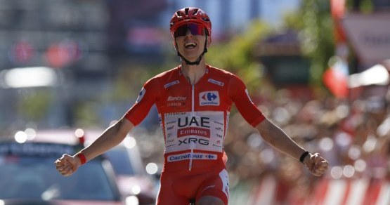 MacyTribe's tweet photo. Tadej Pogačar wasted no time making his mark at the 2026 Vuelta a España. In Stage 4, starting and finishing in Andorra la Vella, he attacked with 50 km to go and no one could match him. He won solo in 2:40:35, finishing 2:45 ahead of the chasers. https://t.co/TYibFOdjVe