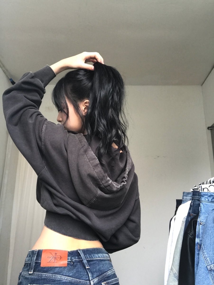 ahyeonpicture's tweet photo. AHYEON WEVERSE UPDATE https://t.co/Wpa4rfplcO