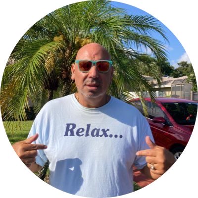 MissMackyCheese's tweet photo. @NYPost_Berman This emeffer: https://t.co/QzvKC3BwNq