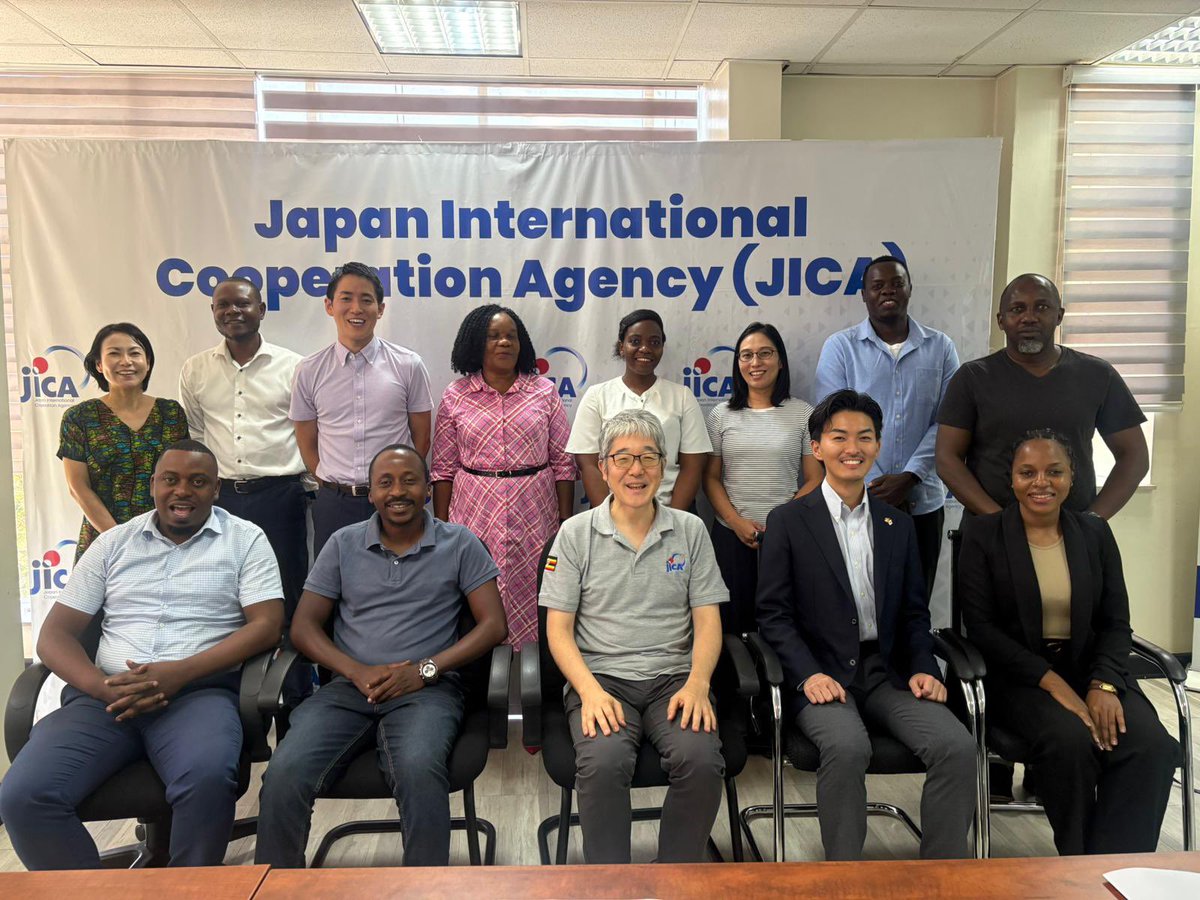 JicaUganda's tweet photo. On 28 August, JICA held the ABE Initiative Reporting &amp; Sending-Off Session, celebrating 3 participants heading to Japan and welcoming 2 returnees. Their shared experiences inspired us all.
Best wishes as they strengthen the bridge between Africa and Japan.
#ABEInitiative #JICA https://t.co/YgxiJ1UqfG