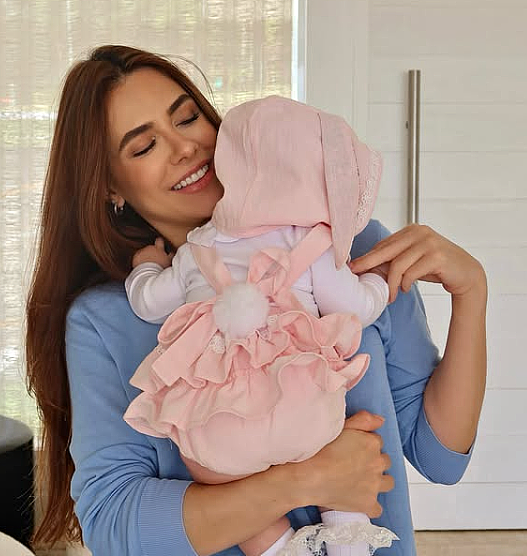 postsmagalhaes's tweet photo. mommy jade. https://t.co/bvN4hwsX0G