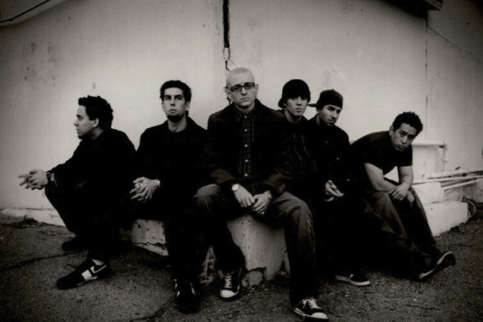 materiall69's tweet photo. امروز فقط linkin park گوش میدم. https://t.co/Fu1ezItLW8