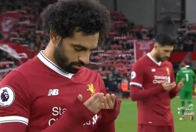 Stunner_Lfc's tweet photo. Dear God 

A DM on deadline day.
 Amen https://t.co/bbuX2fCqCi
