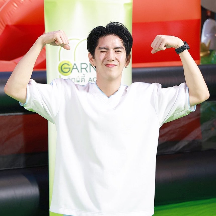 bellof0urthcard's tweet photo. หนูจาเป็นเหมียวที่แข็งแรงจี้ปุด🐈✊🏻 https://t.co/Fma9VAg7cq