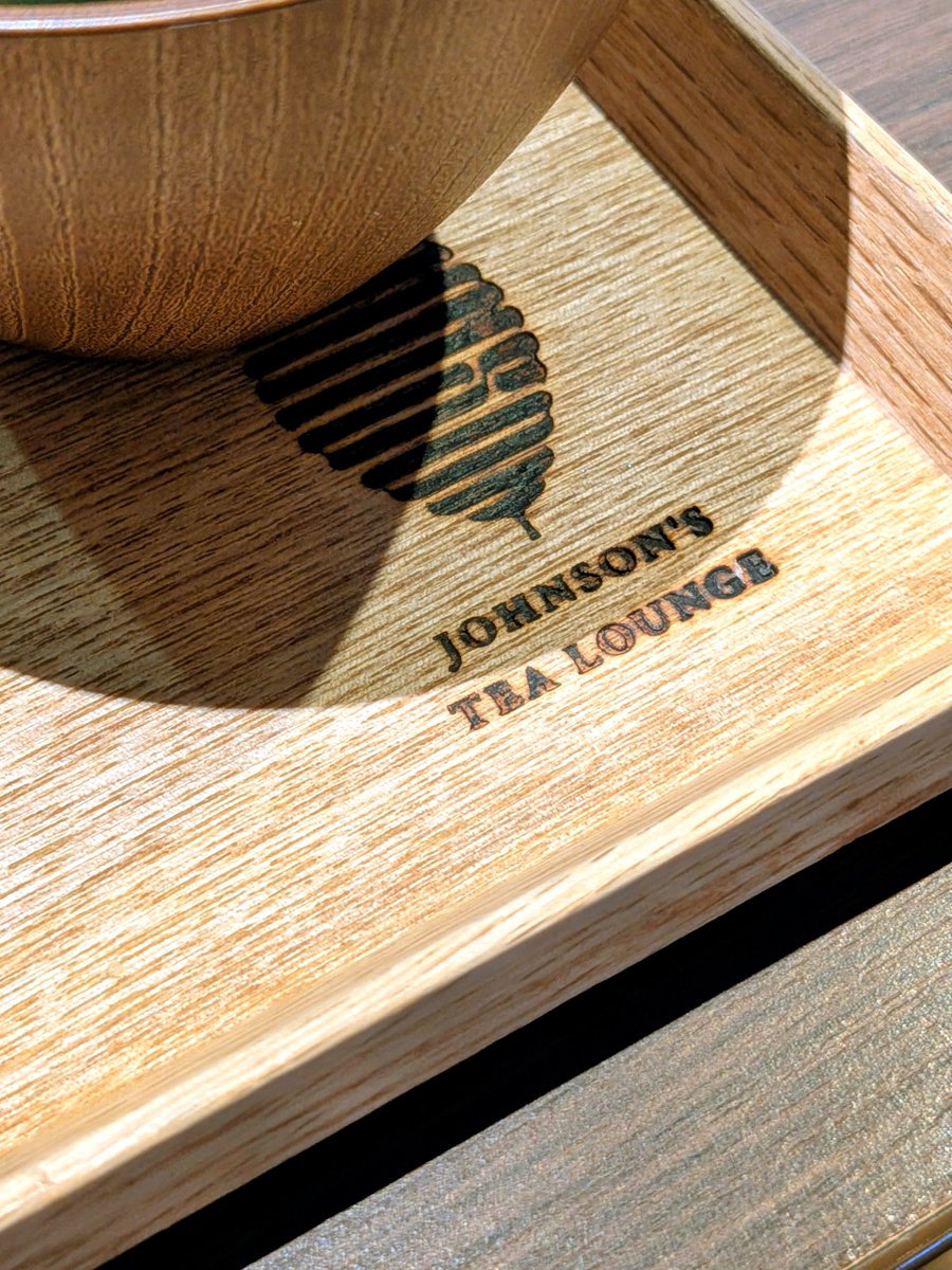 mook_jpn's tweet photo. 「 #jonsonstealounge 」🍴😋
昔同じ仕事してた同僚と20数年振りの再会🤝
お話しも長居もOKなカフェ☕&amp;レストラン🍽️としてチョイス☝️
豊富なアレンジ日本茶
カラダに優しいランチ
デザートも追加しちゃいました
次回はひとりでも利用させてもらいます
#thejohnsonstore
#thejohnsonstoreodoristudio https://t.co/eNC96JeFdq