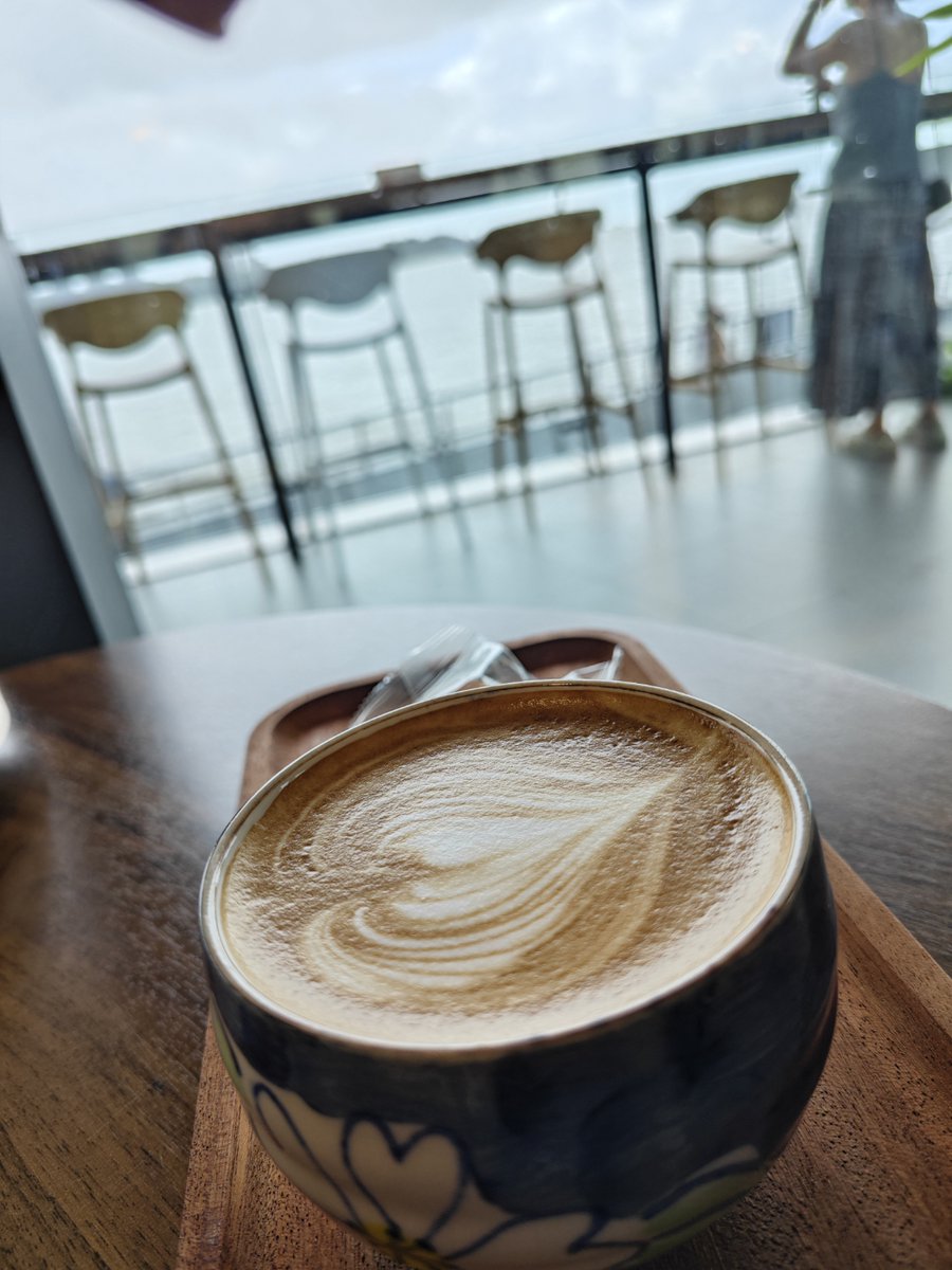 QUEENZFINEST13's tweet photo. Just curled up with a warm latte and my favorite indie playlist—perfect lazy afternoon vibes https://t.co/nWQqYcPWNM