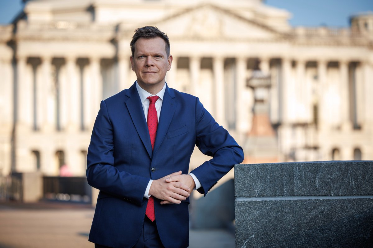 petr_kadner's tweet photo. Vítám Jana Havránka v týmu @PBS_GRP !
V PBS AEROSPACE nastupuje na pozici Chief Government and Strategy Officer. Jeho téměř 25 let zkušeností v oblasti obranné politiky a transatlantické bezpečnosti je pro nás významnou posilou v době, kdy rozšiřujeme naše působení a výrobní kapacity v USA.
#PBSGROUP #PBSAerospace #NATO