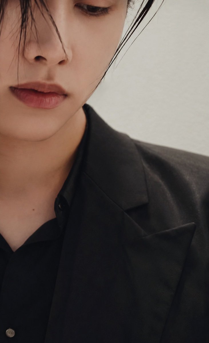 morelove_kr's tweet photo. 뱀파이어와의 인터뷰(2026) https://t.co/OhfgyiEqxG