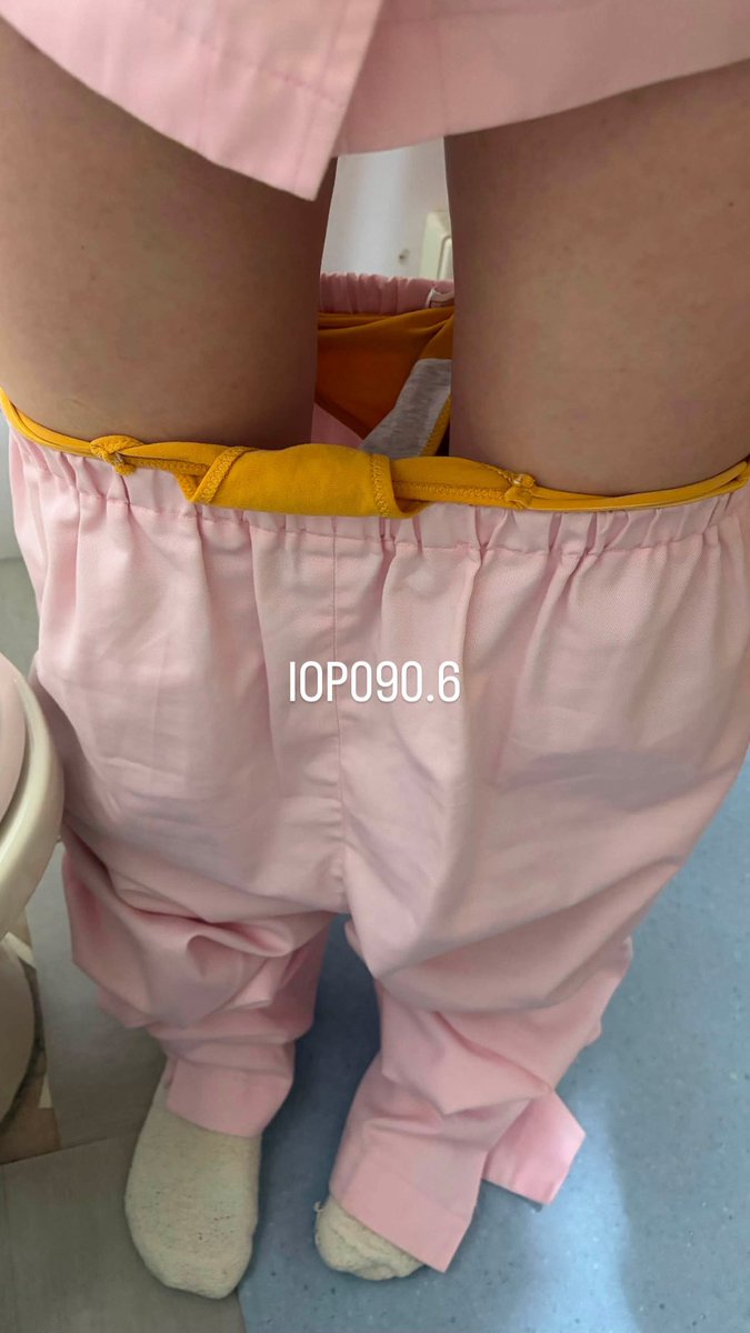 nanamay580's tweet photo. 上班上到一半累累的
笑說給大家提提神
9月因為有事情如果有人想要買照片可以喔
私訊哀居說自己是推特來的
#護理師 #控射 #美足 #小褲褲 https://t.co/4zxFqQPHCJ
