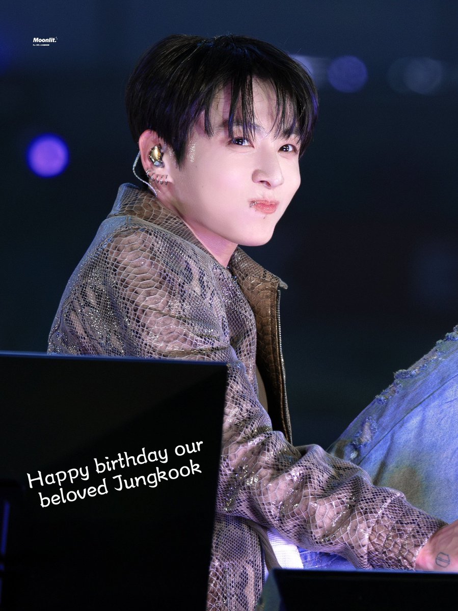 NokSuperSweet's tweet photo. HAPPY BIRTHDAY JUNGKOOK

#HAPPYJKDAY
#JUNGKOOKisFYA
#AlwaysByYourSideJK
#YouAreThatSomebodyJK
#BornGoldenJungkook
#WorldVocalJungkook
#PARTYPARTYJK
#JKRulerOfTheStage
#JUNGKOOK #정국 https://t.co/cIkiXyXvIx