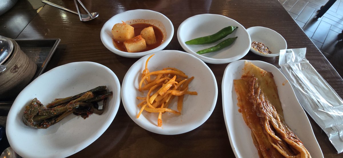jdreamjee's tweet photo. 동강갈비탕이 슬슬 당기면
가을인데 ㅋㅋ https://t.co/vZSbOlB3rj