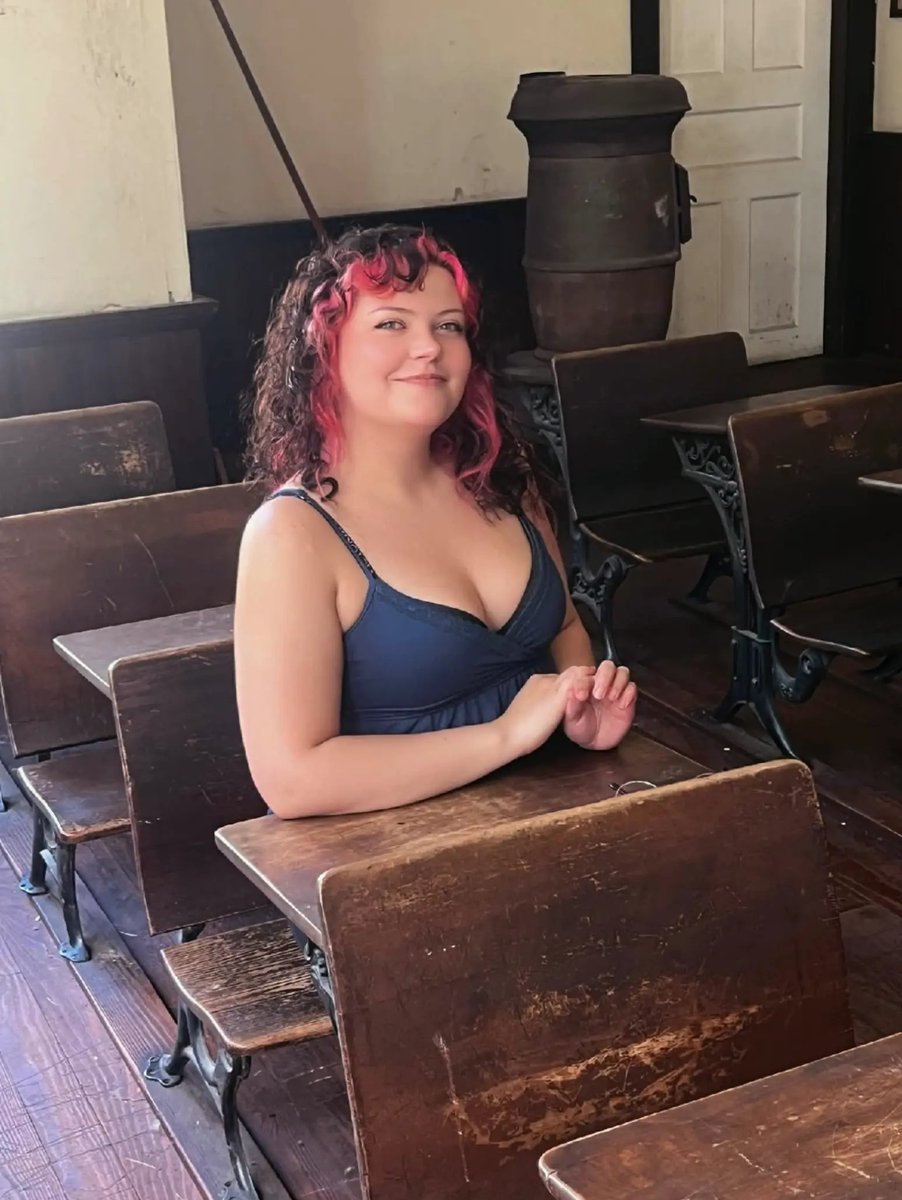 SpookyCasserole's tweet photo. Visited a haunted village today https://t.co/TBuEkrOmvW