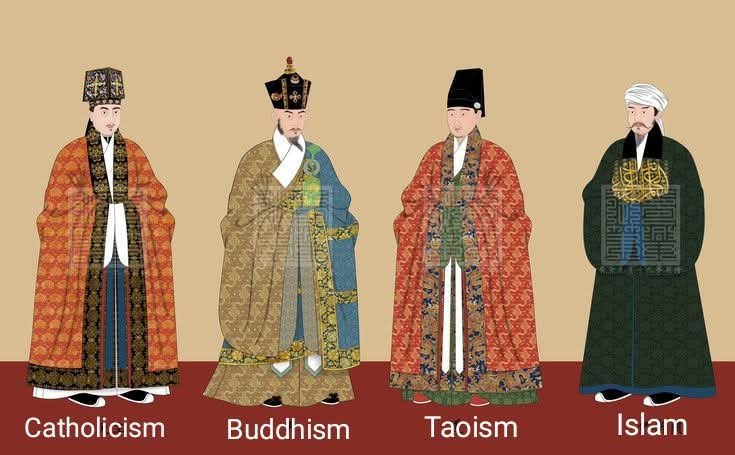 Grand_Toraiarch's tweet photo. Funnily enough in Chinese, Catholicism is called Tiānzhǔjiào (天主教), which translates literally to the "Religion of the Lord of Heaven". While call the Protestant 新教徒 (xīnjiàotú), which means "new religion follower".

As for Mormon... https://t.co/DdLAav24y3