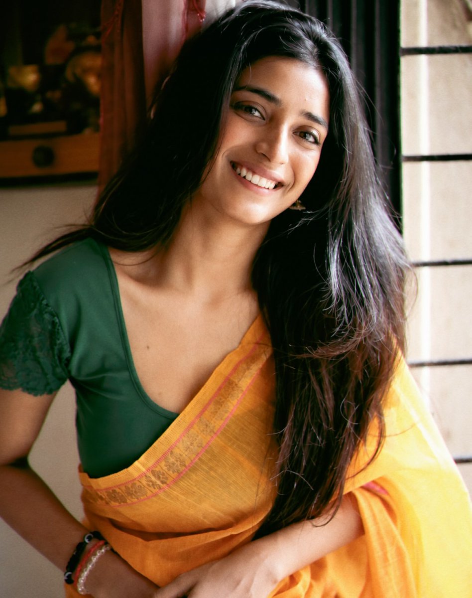 ActrezHub's tweet photo. #ManyaSingh #Manya https://t.co/g06xGS0P8s