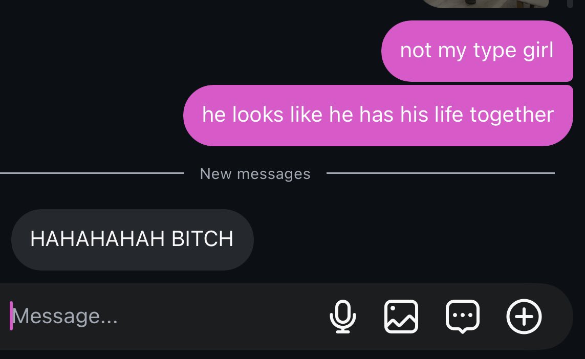 larakit_ty's tweet photo. chat im actually funny sometimes https://t.co/TrV4BY2F0e