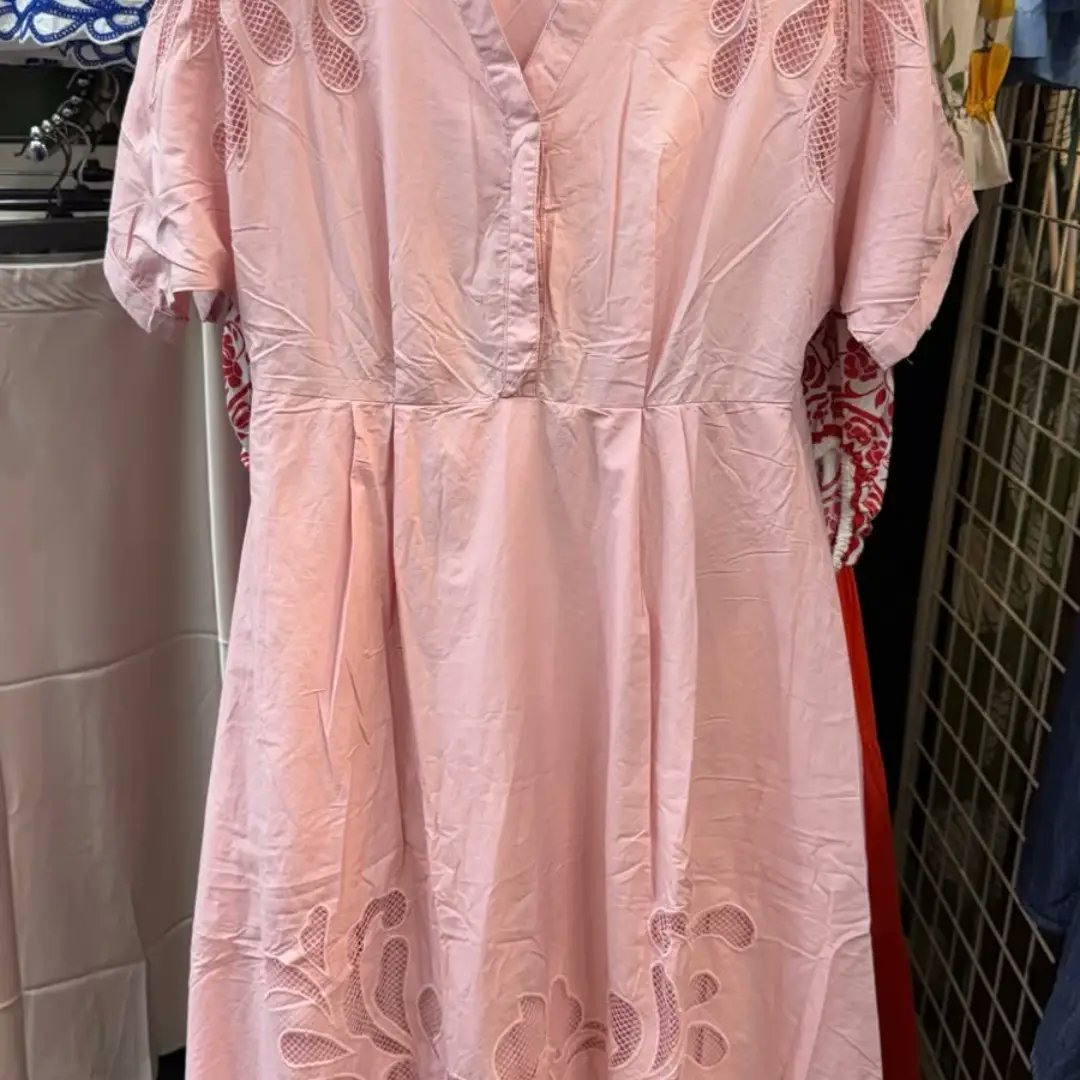 RaisaEcoffey's tweet photo. Pretty in Pink, Perfect in Style. Soft pink elegance with beautiful floral embroidery, crafted to make every moment stylish. Wear grace. Shine naturally. https://t.co/vzrZIZkaIJ