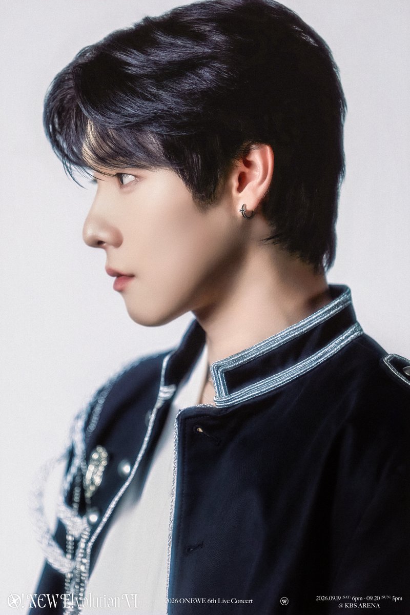 official_ONEWE's tweet photo. [#ONEWE]

2026 ONEWE 6th Live Concert 
'O! NEW E!volution ⅤI’

✨ SOLO CONCEPT PHOTO #1 ✨

▪️ YONG HOON ▪️

📍 공연 일정
✔ 2026.09.19 (토) 6PM (KST)
✔ 2026.09.20 (일) 5PM (KST)

📍 멜론 티켓 예매 페이지
🔗 국내 - https://t.co/6Y5A9YErxx
🔗 글로벌 - https://t.co/shLyD1cqjK

📍 티켓 링크 예매 페이지
🔗 국내 - https://t.co/IivCL8vv4O
🔗 글로벌 - https://t.co/3tbbVwLjvs

#원위
#O_NEW_Evolution_VI
#ONEWE_6th_Live_Concert
#O_NEW_Evolution